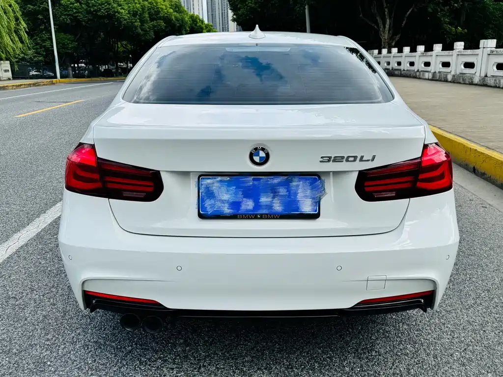 BMW 3 Series — миниатюра 11