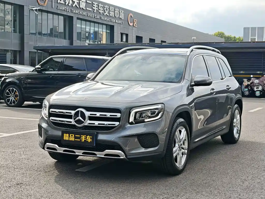 Mercedes-Benz GLB