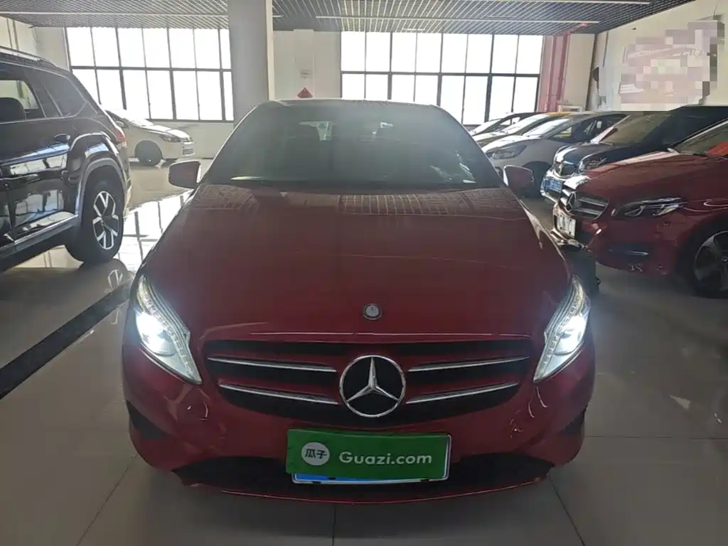 Mercedes-Benz A-Class (Import) — миниатюра 3