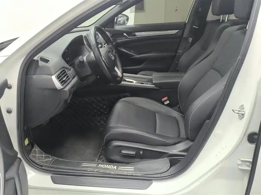 Honda Inspire 2022 260TURBO