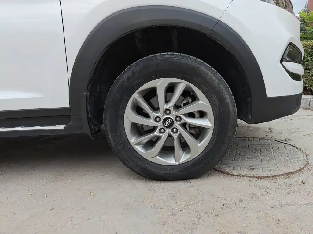 Hyundai Tucson — миниатюра 24