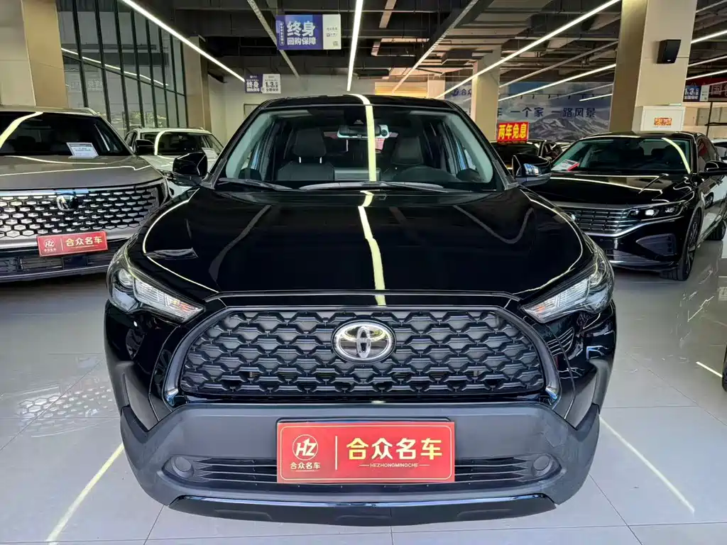 Toyota Corolla Cross — миниатюра 2