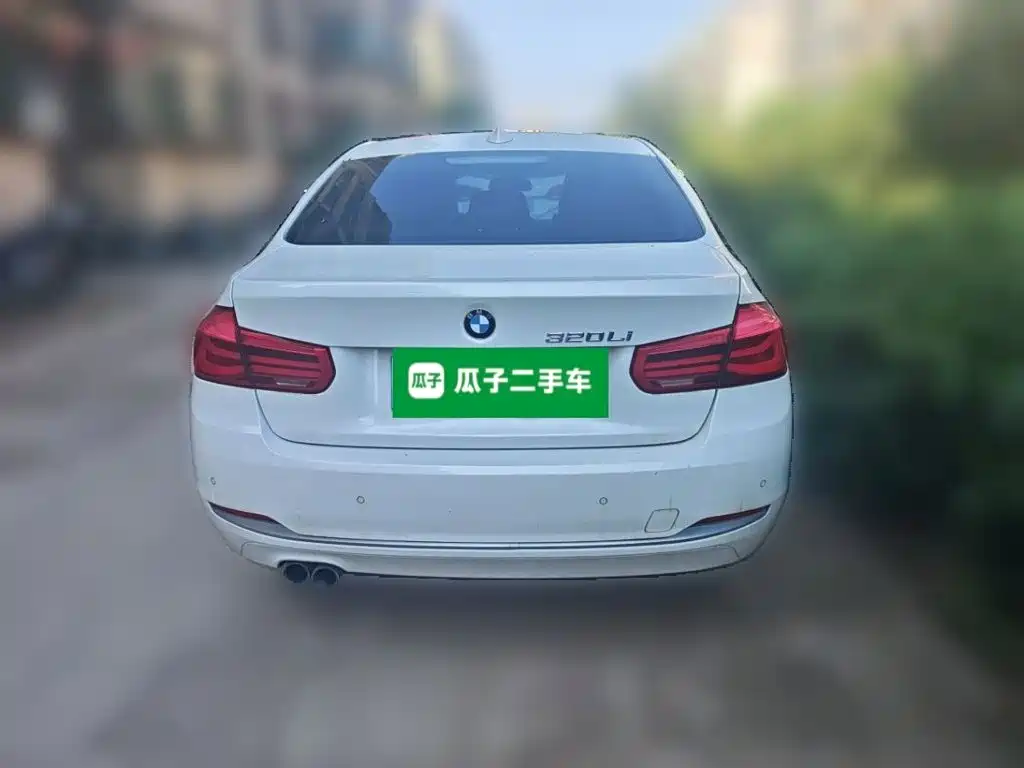 BMW 3 Series — миниатюра 5