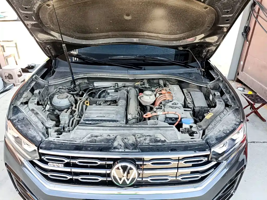 Volkswagen 探岳 GTE — миниатюра 20