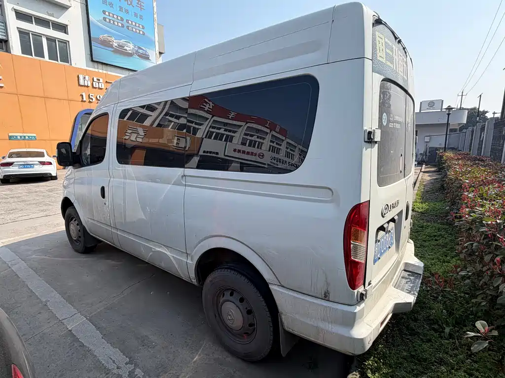 SAIC MAXUS XINTU V80