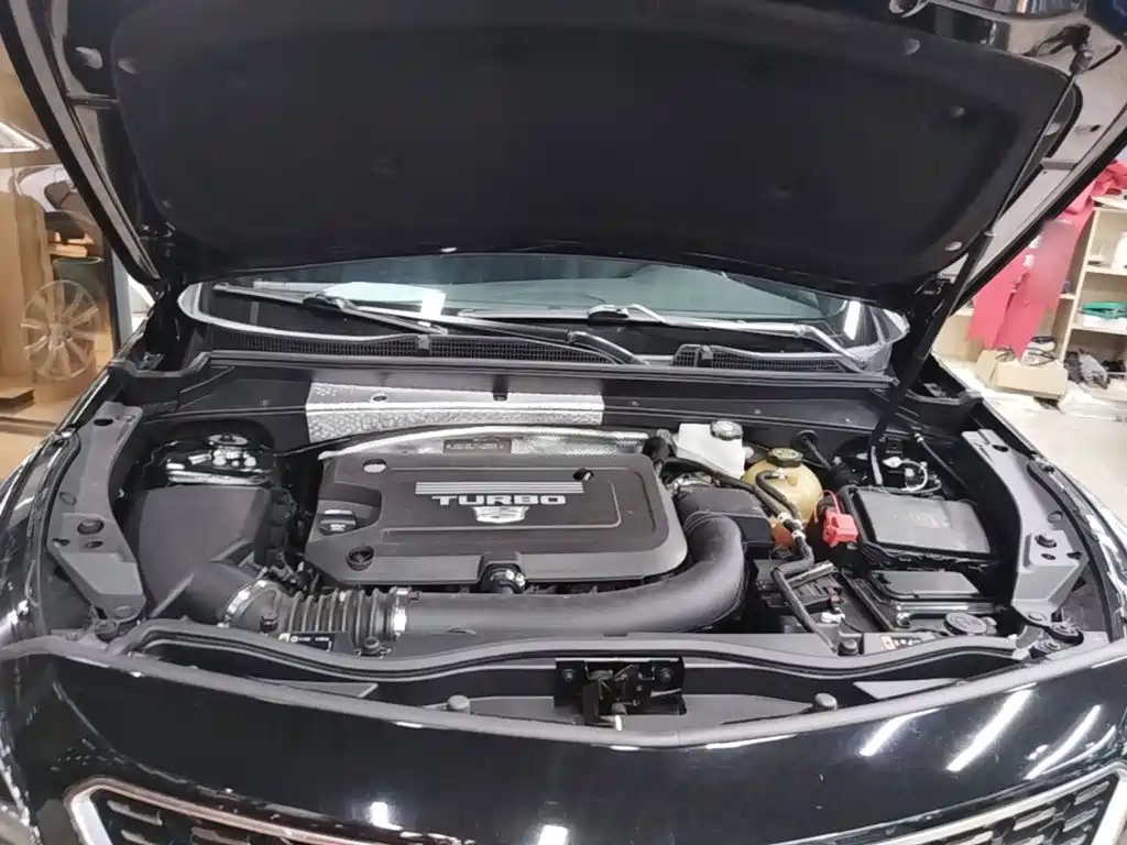 Cadillac XT4 — миниатюра 20