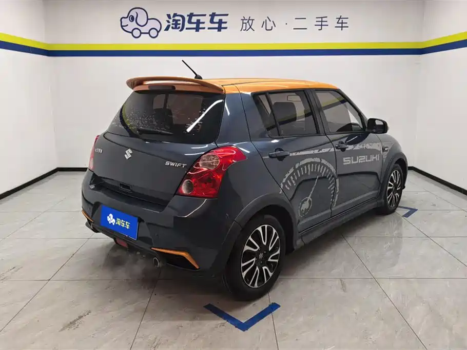 SUZUKI SWIFT
