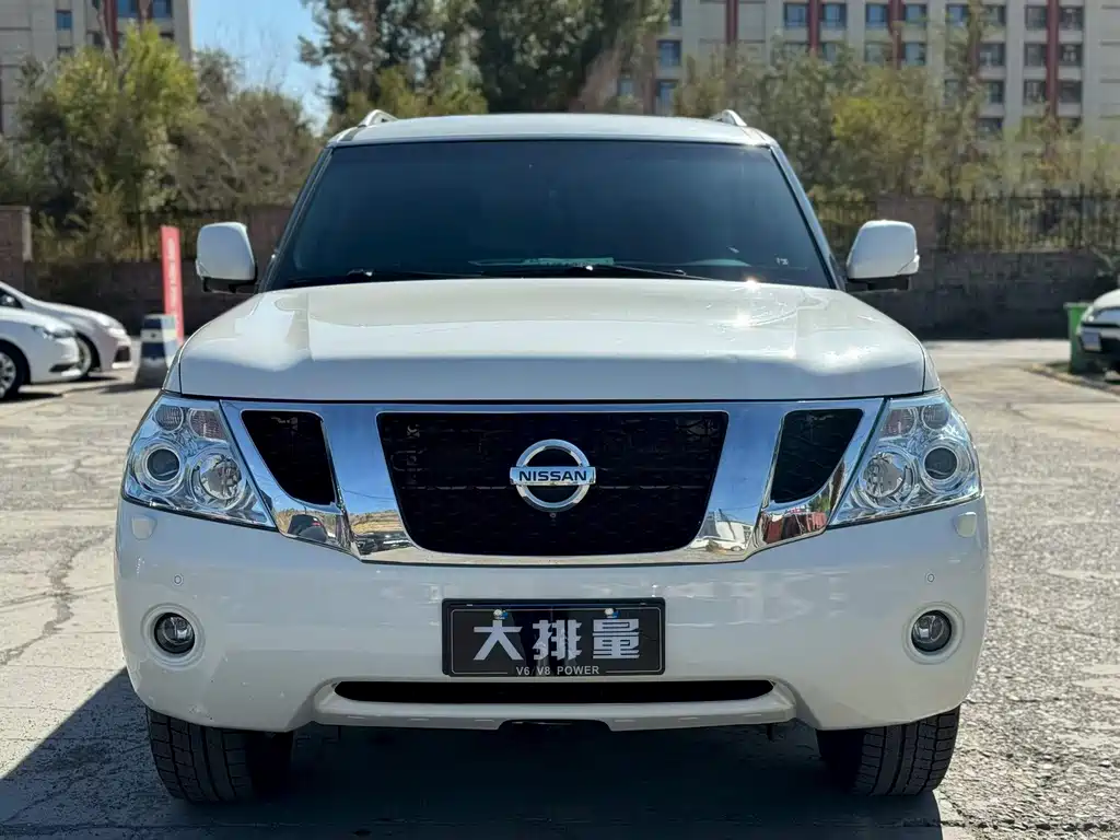 Nissan Patrol — миниатюра 2