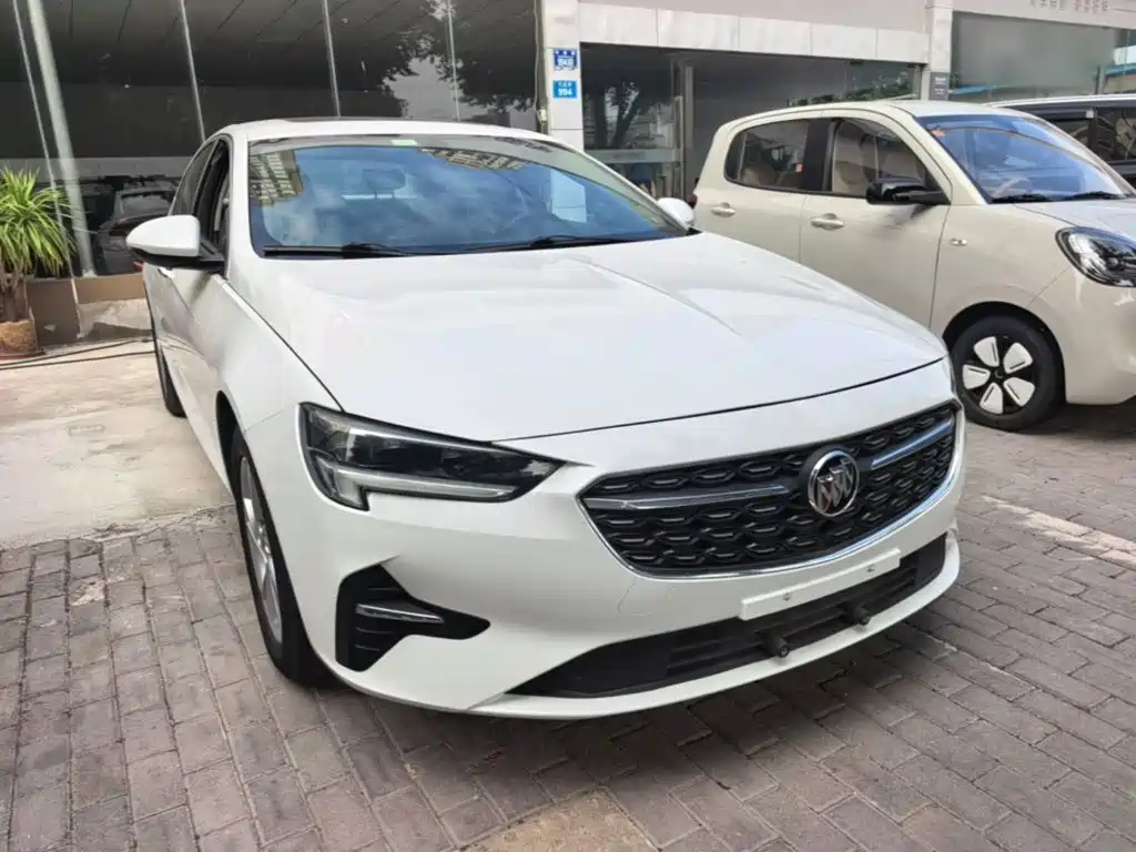 Buick Regal — миниатюра 4