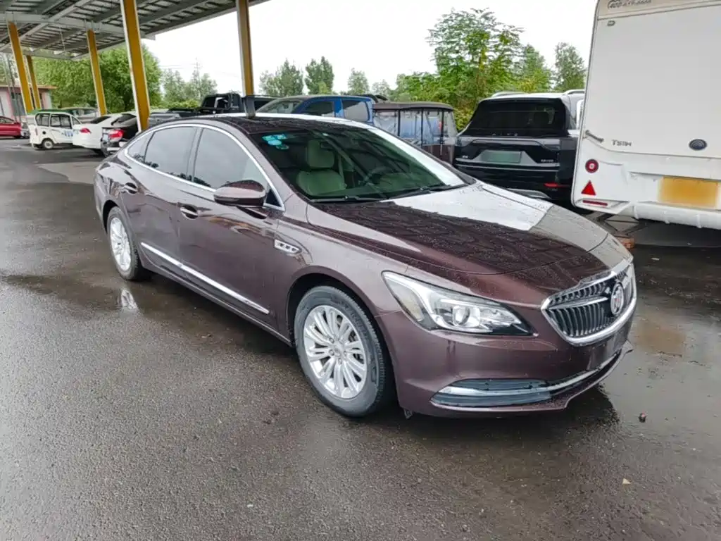 Buick LaCrosse — миниатюра 4