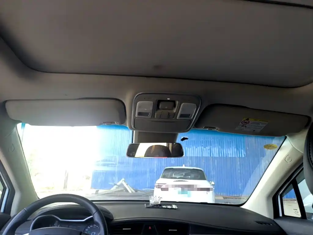 Geely Emgrand GS — миниатюра 18