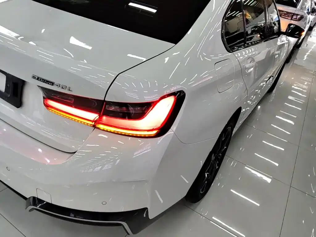BMW i3 — миниатюра 8