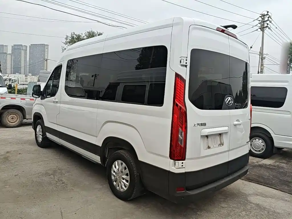 MAXUS V90 — миниатюра 5