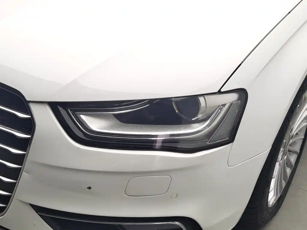 Audi A4L — миниатюра 7
