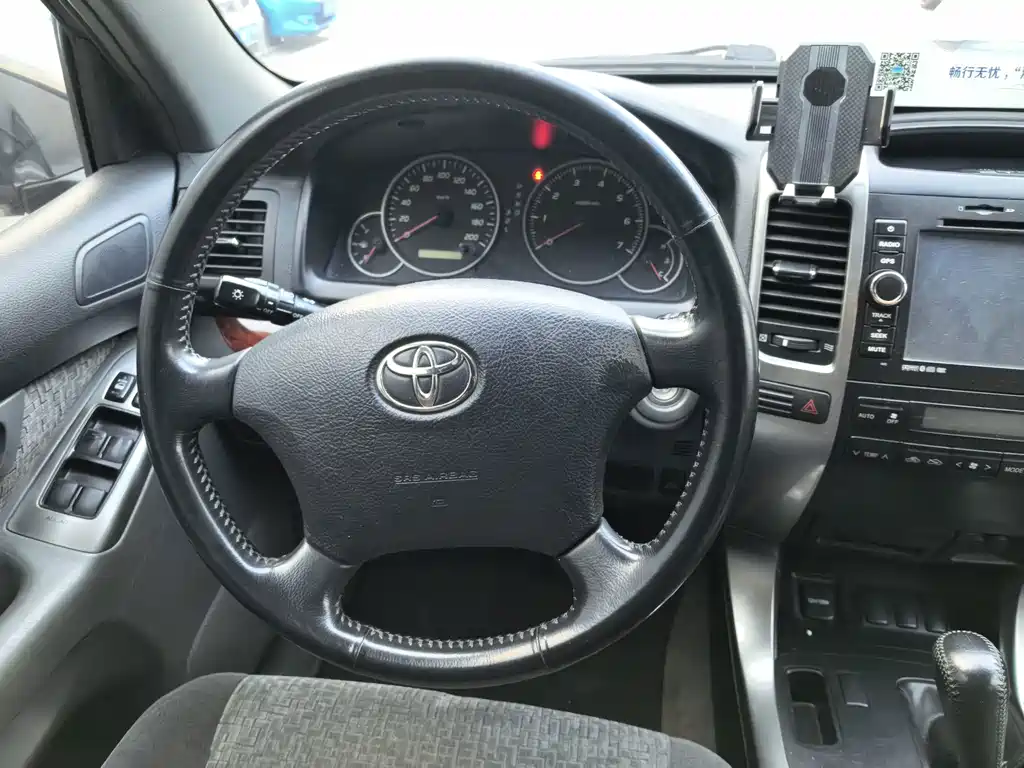 Toyota Prado (Import) — миниатюра 11