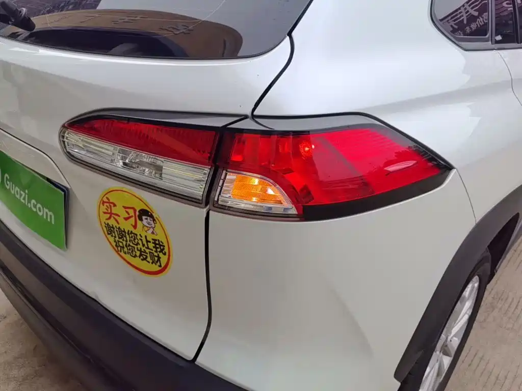 Toyota Frontlander — миниатюра 8