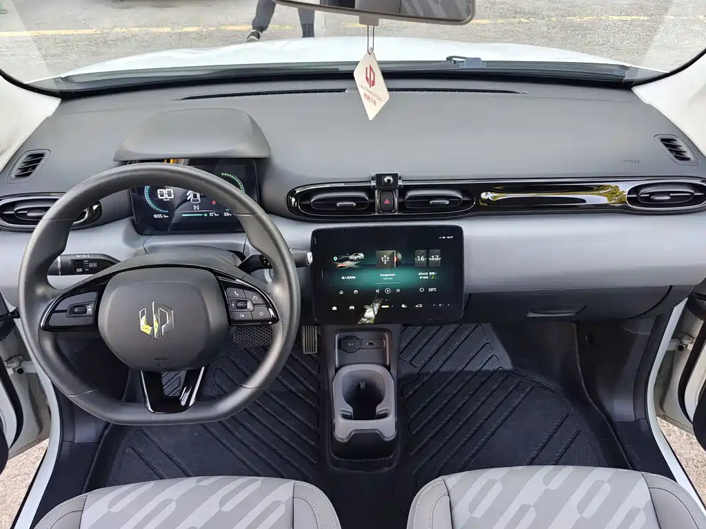 Leapmotor Leapmotor T03 — миниатюра 9
