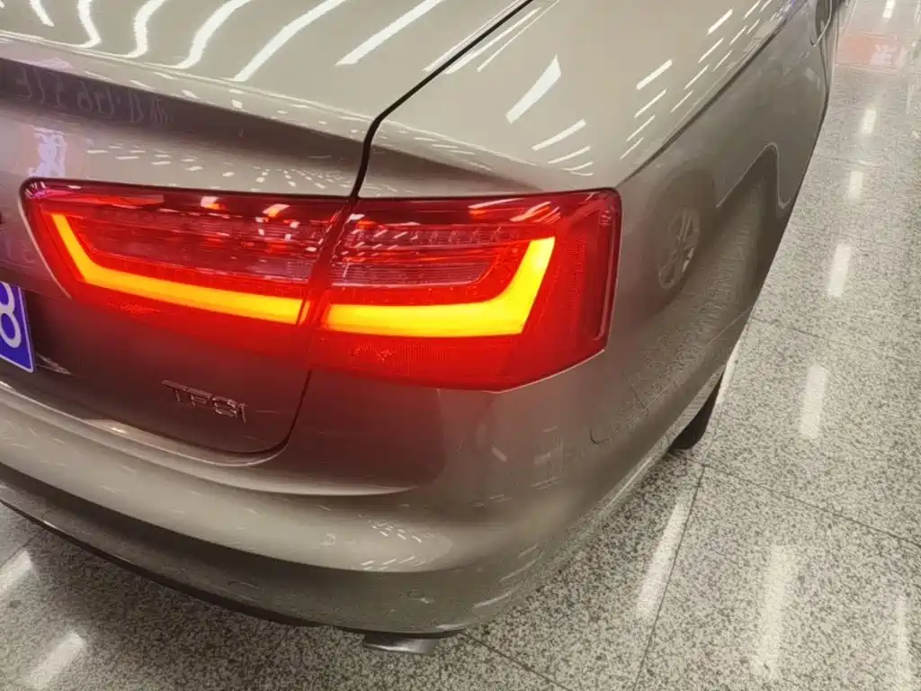 Audi A6L — миниатюра 8