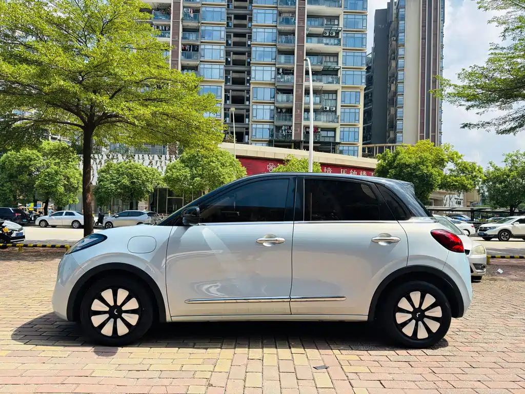 Wuling Bingo — миниатюра 2