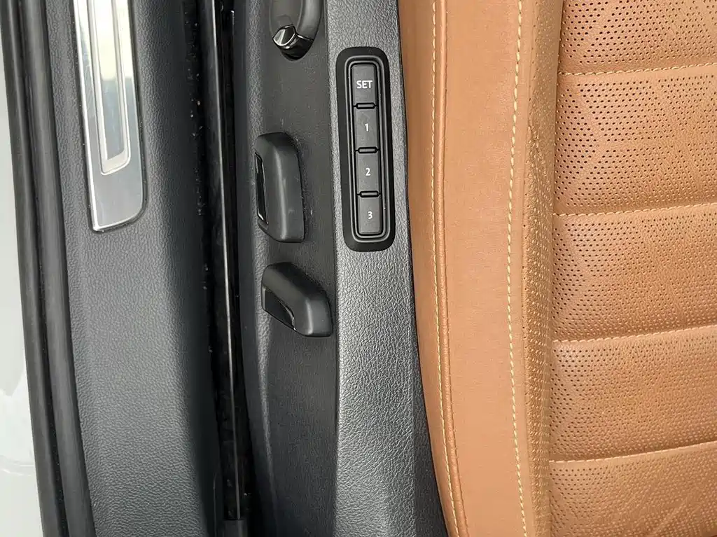 Volkswagen CC — миниатюра 17