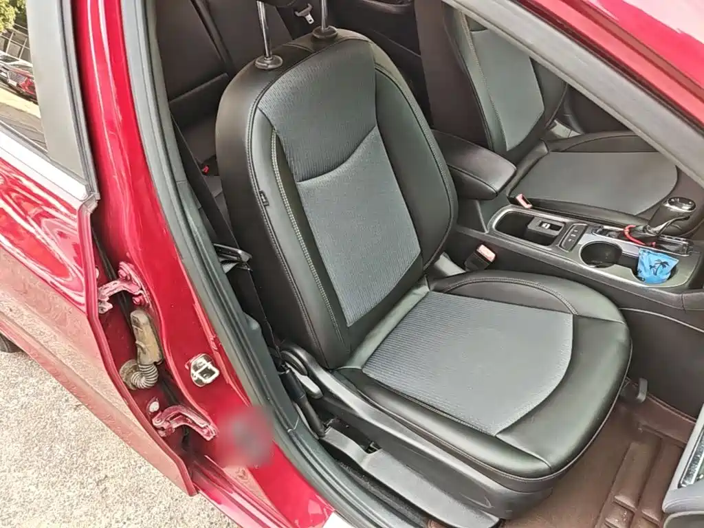 Chevrolet Cruze — миниатюра 25
