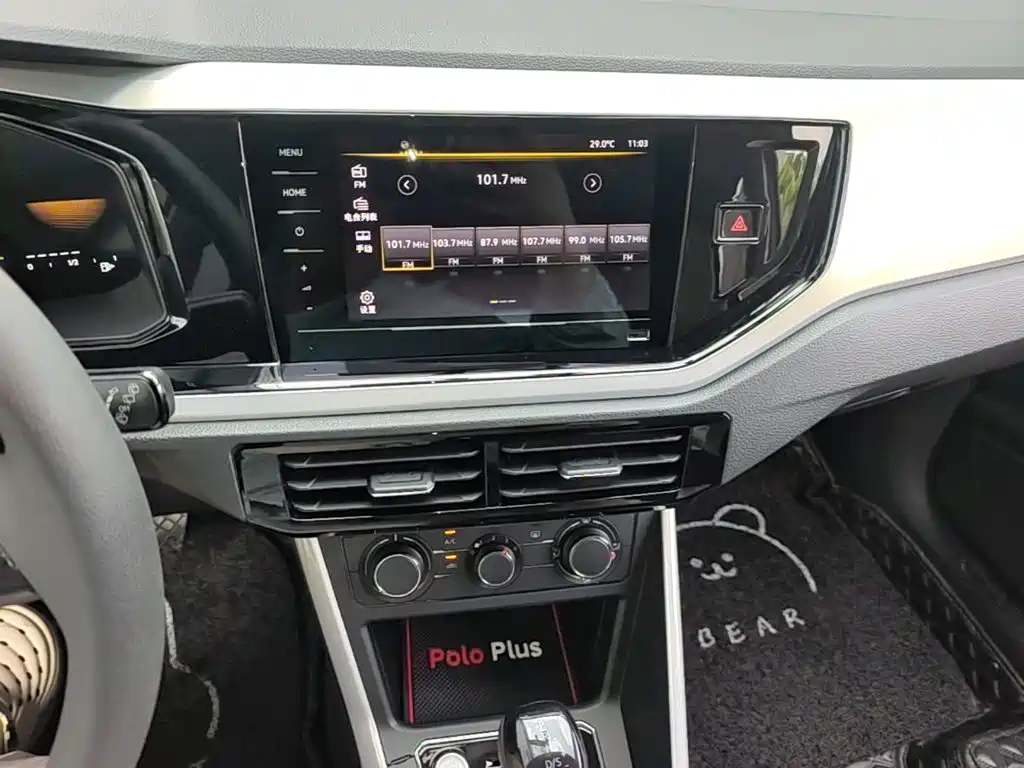 Volkswagen Polo — миниатюра 18