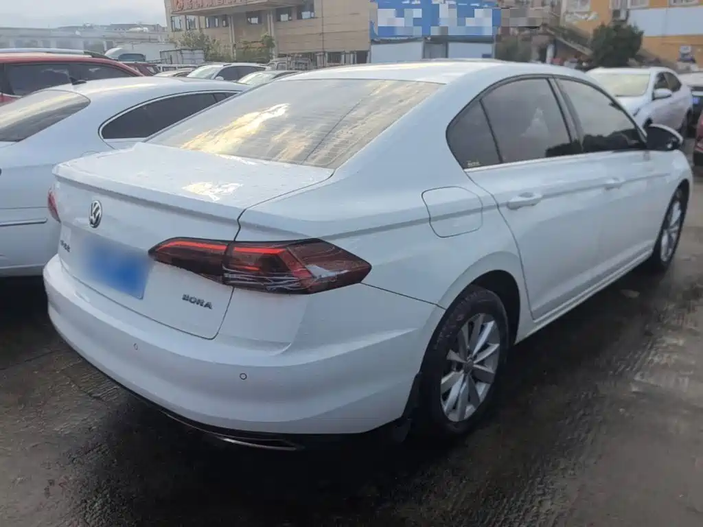 Volkswagen Bora — миниатюра 7