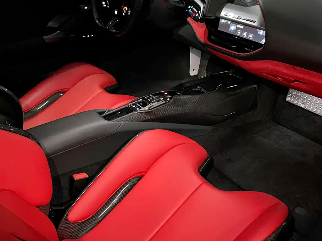 Ferrari SF90 2020 3.9T V8 Stradale