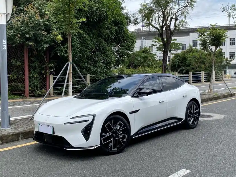 Avatr 06 2025 Ultra EV Edition