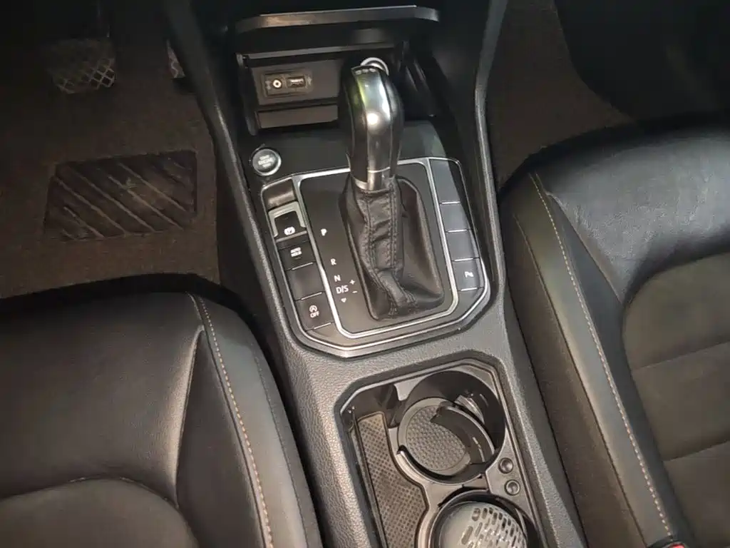 Volkswagen Golf Sportsvan — миниатюра 14