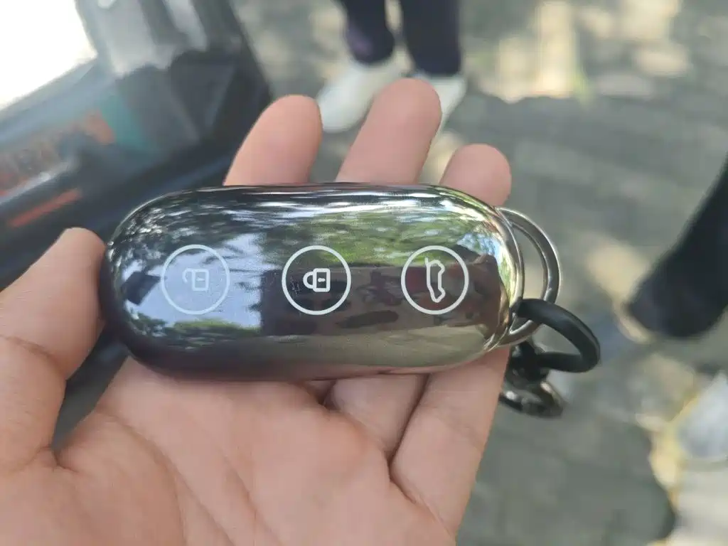 Li Auto Li L6 — миниатюра 12