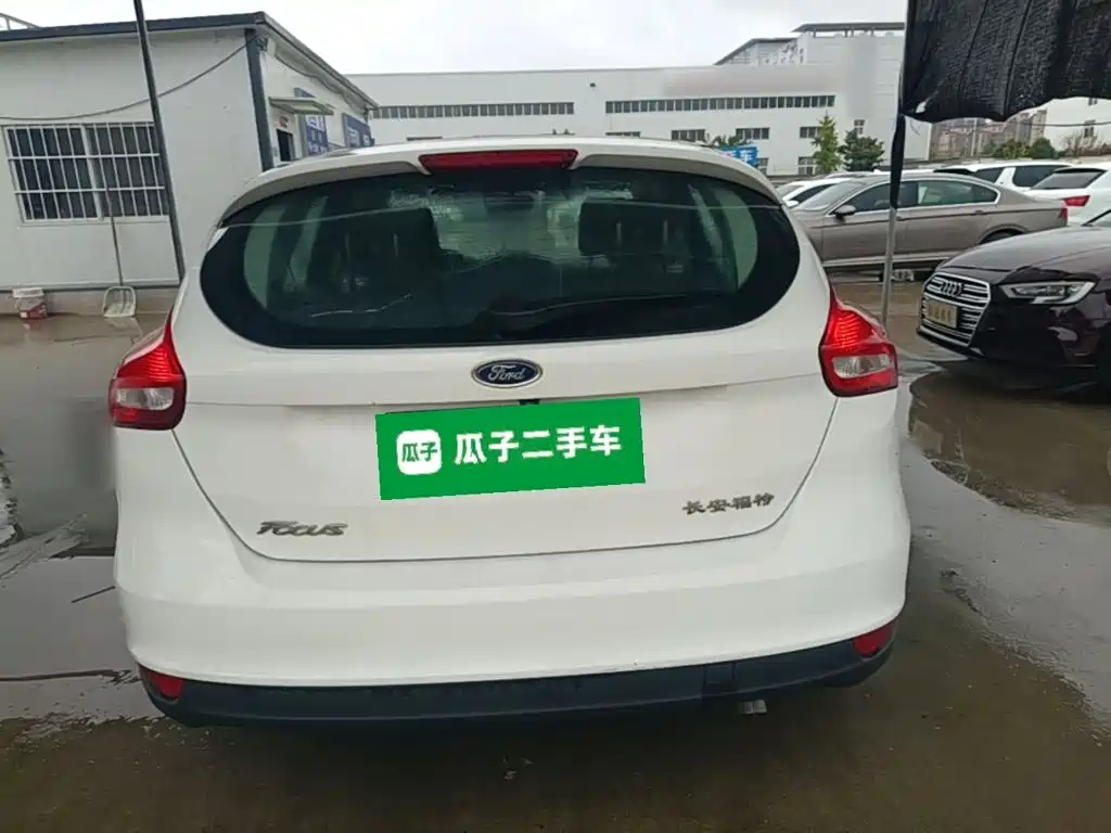 Ford Focus — миниатюра 6