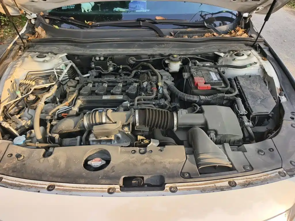 Honda Accord — миниатюра 16