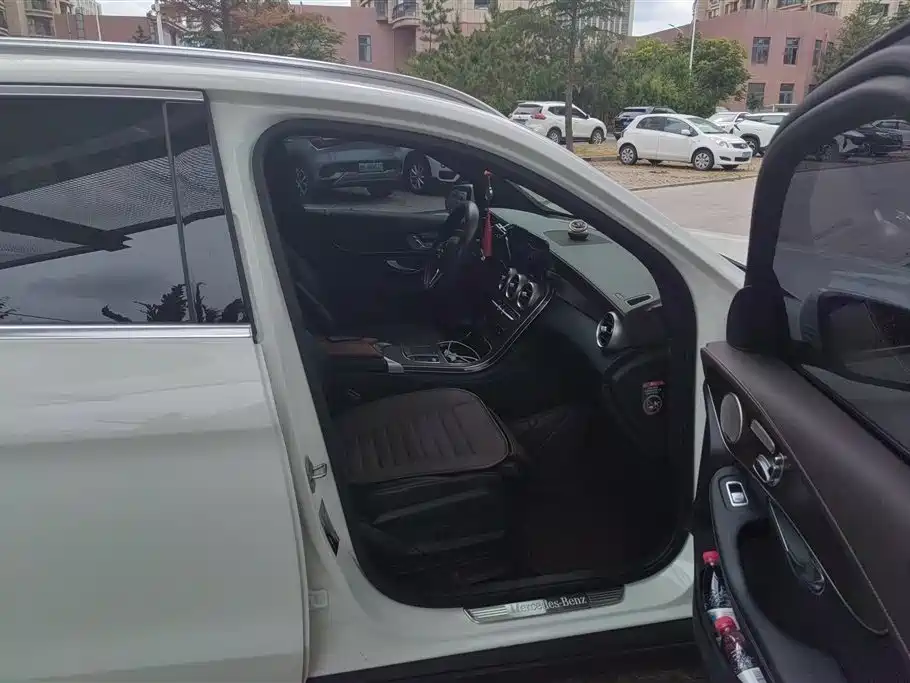Mercedes-Benz GLC 2022 GLC 260 L 4MATIC Luxury