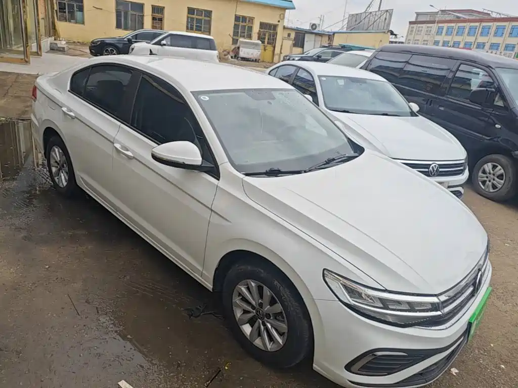 Volkswagen Bora — миниатюра 4