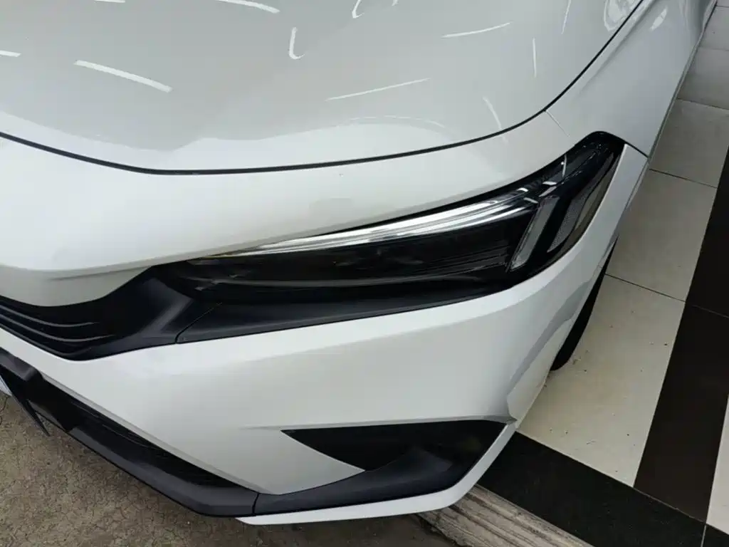 Honda Civic — миниатюра 18