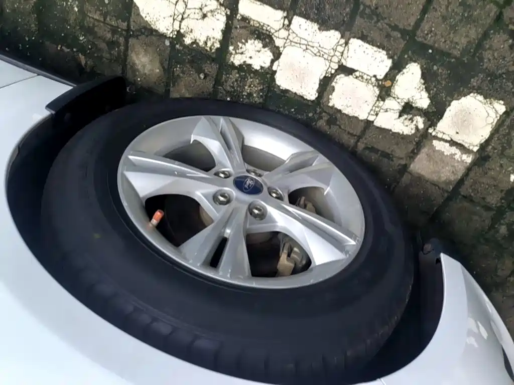 Ford Focus — миниатюра 23