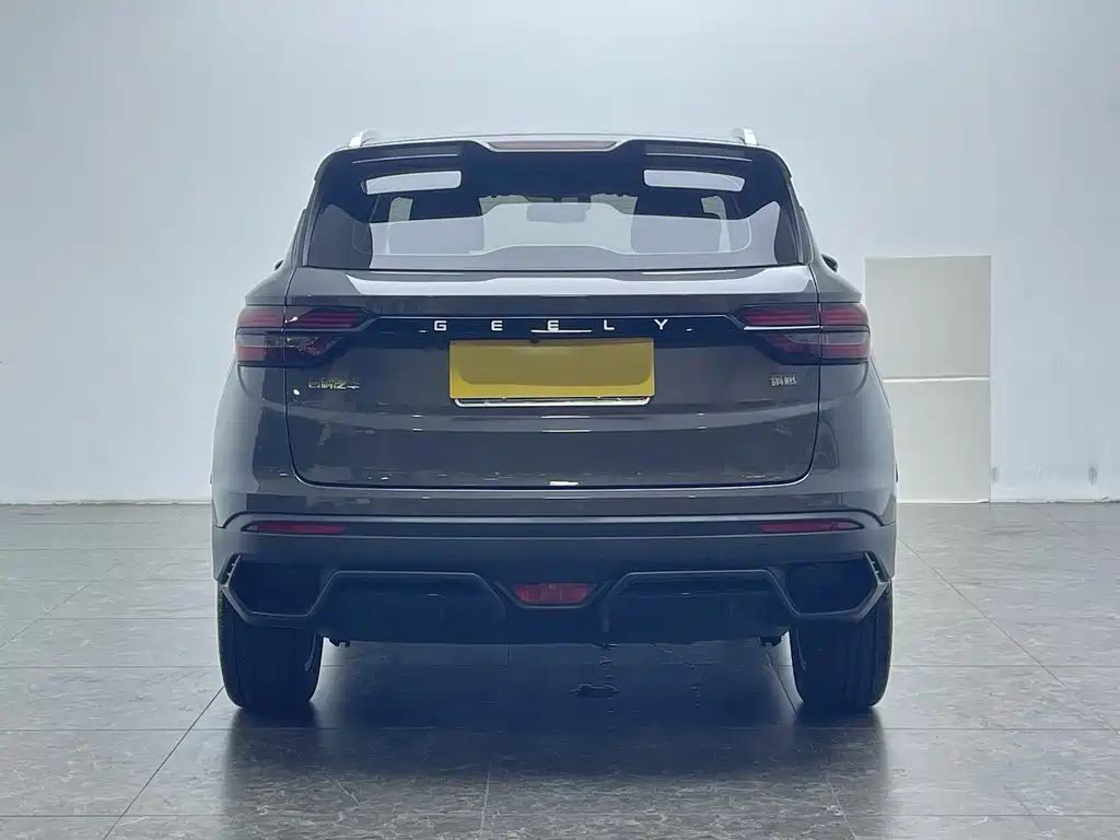 Geely Binyue — миниатюра 5