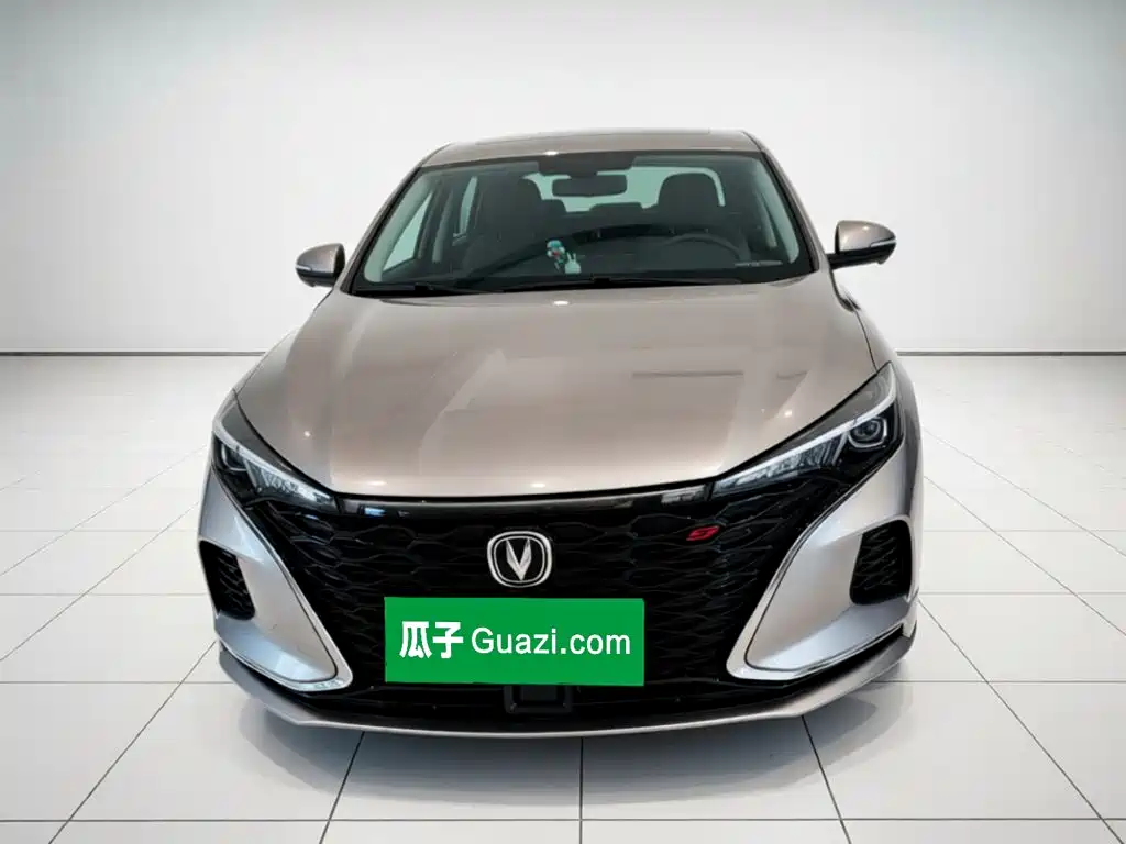 Changan Eado — миниатюра 2