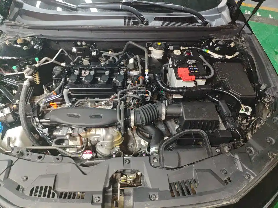 Honda Accord — миниатюра 9