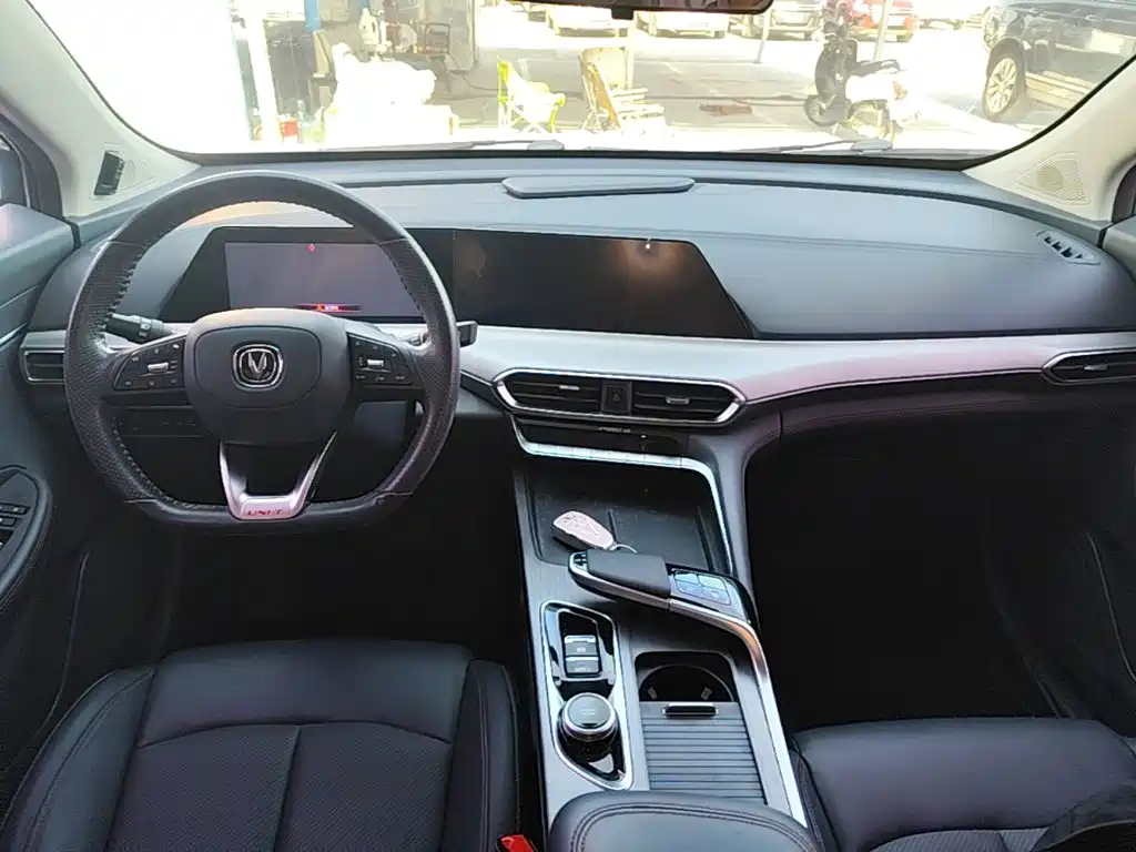 Changan UNI-T — миниатюра 10