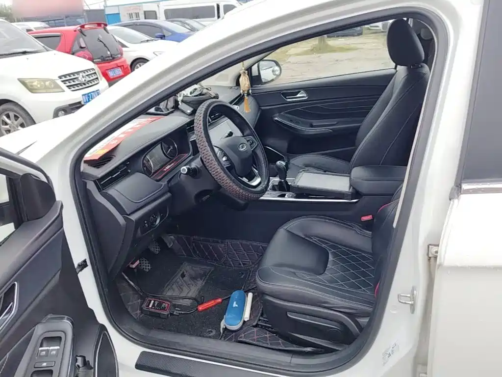 Chery Arrizo GX — миниатюра 15