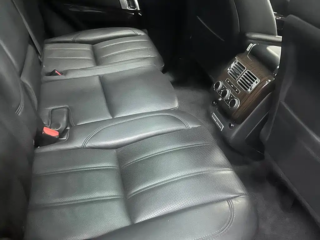 Land Rover Range Rover — миниатюра 7