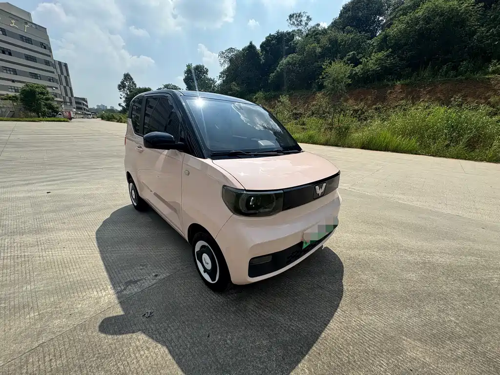 Wuling MINIEV — миниатюра 3