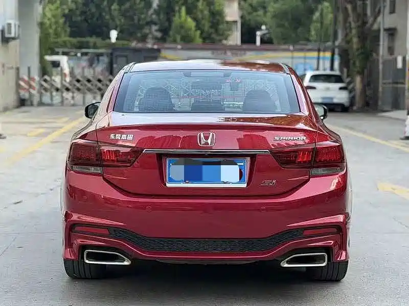 Honda Spirior — миниатюра 8