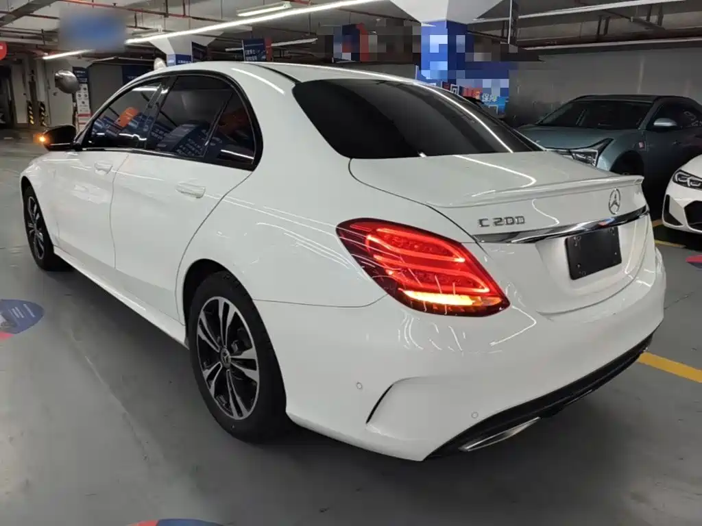 Mercedes-Benz C-Class — миниатюра 5