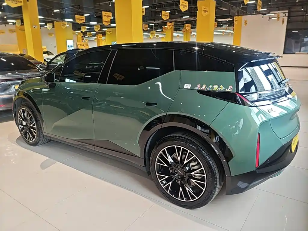 Zeekr X — миниатюра 5