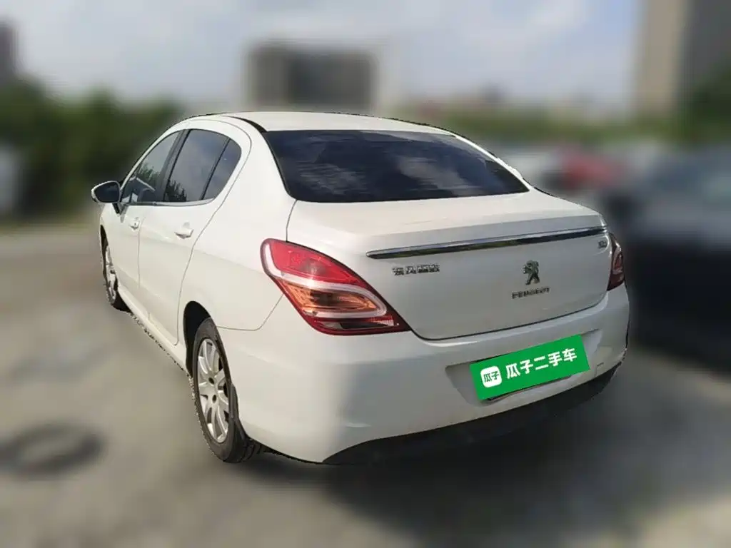 Peugeot 308 — миниатюра 7