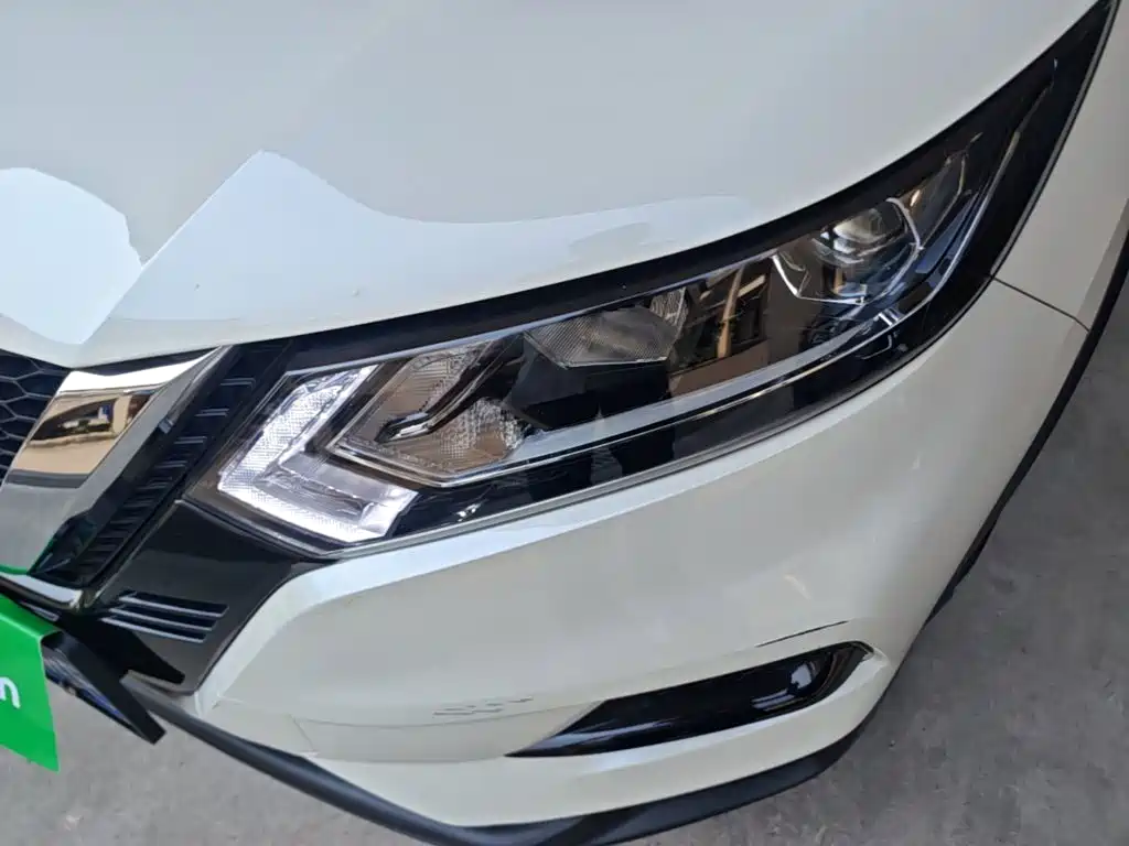 Nissan Qashqai — миниатюра 24