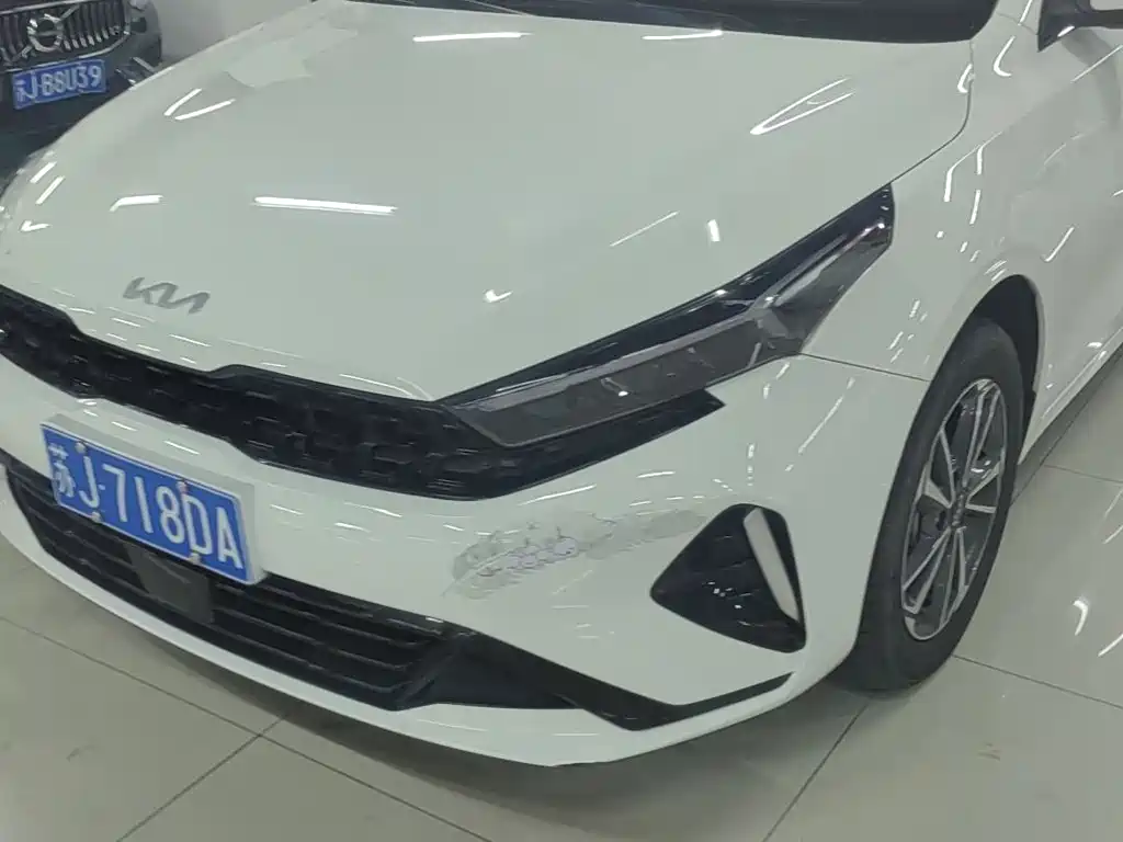Kia K3 2023 1.5L CVT Luxury Edition